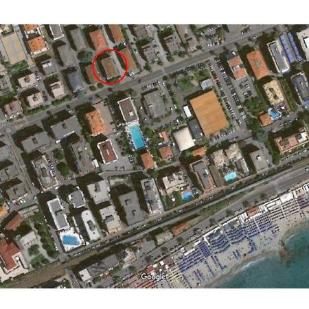 Viale Repubblica 307 6 Apartamento Pietra Ligure Exterior foto