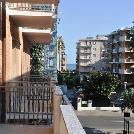 Viale Repubblica 307 6 Apartamento Pietra Ligure Exterior foto