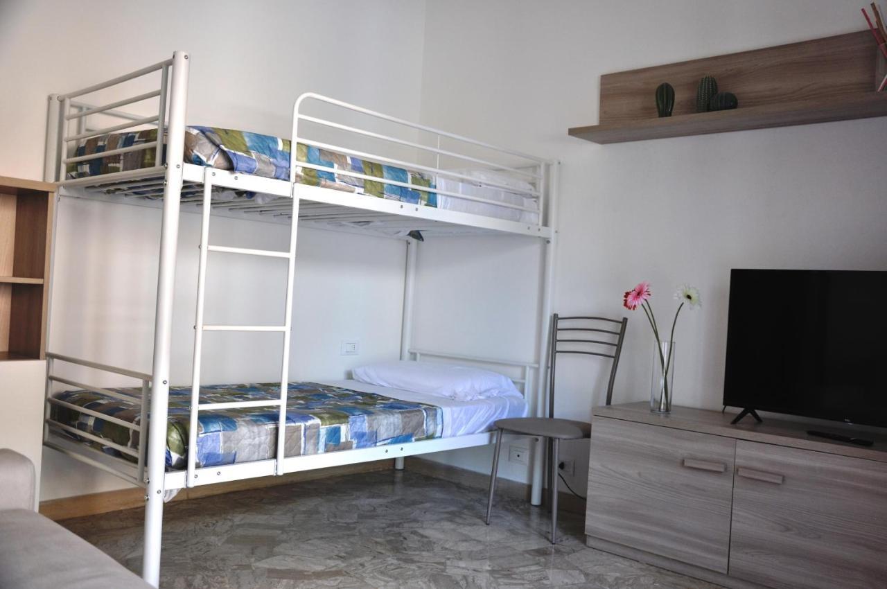 Viale Repubblica 307 6 Apartamento Pietra Ligure Exterior foto