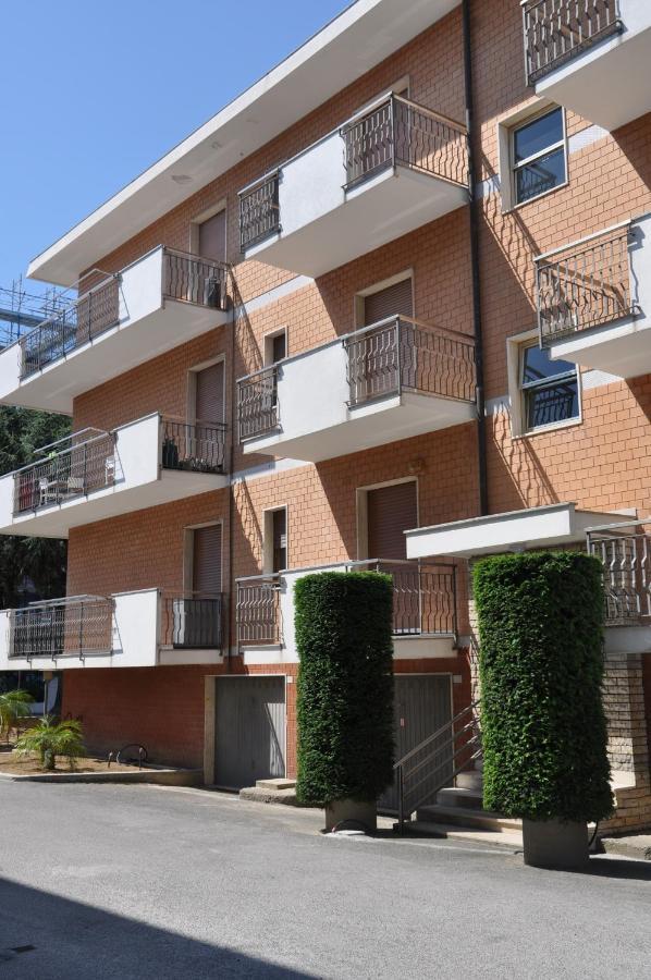 Viale Repubblica 307 6 Apartamento Pietra Ligure Exterior foto